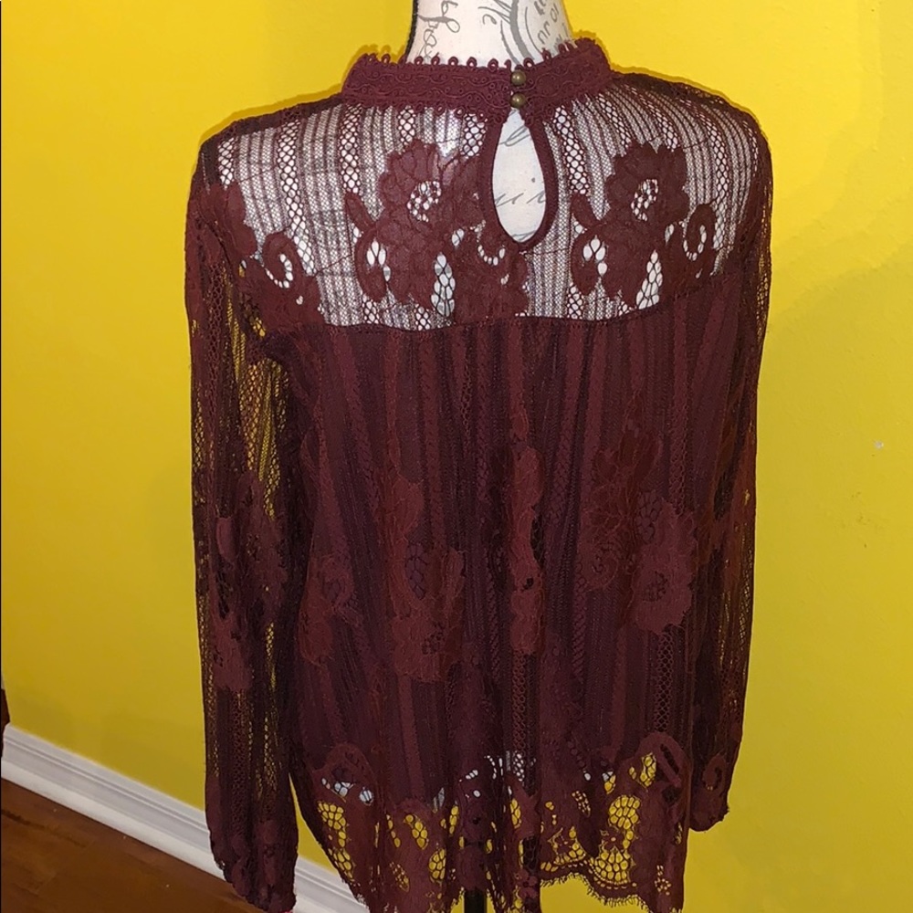 Lace time - Picture 3 of 4